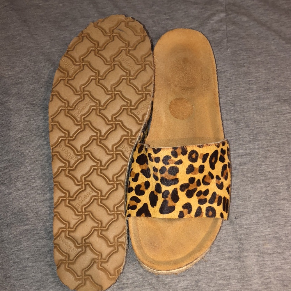 leopard sandals - Picture 3 of 3